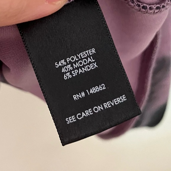 Torrid Women Plus Size Black and Purple Oversized Tie Dye Pullover Sweatshirt 4X - Picture 7 of 9